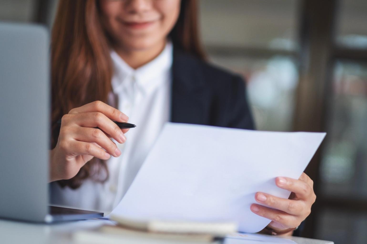 Recherche-Methoden für Investmentanalyse